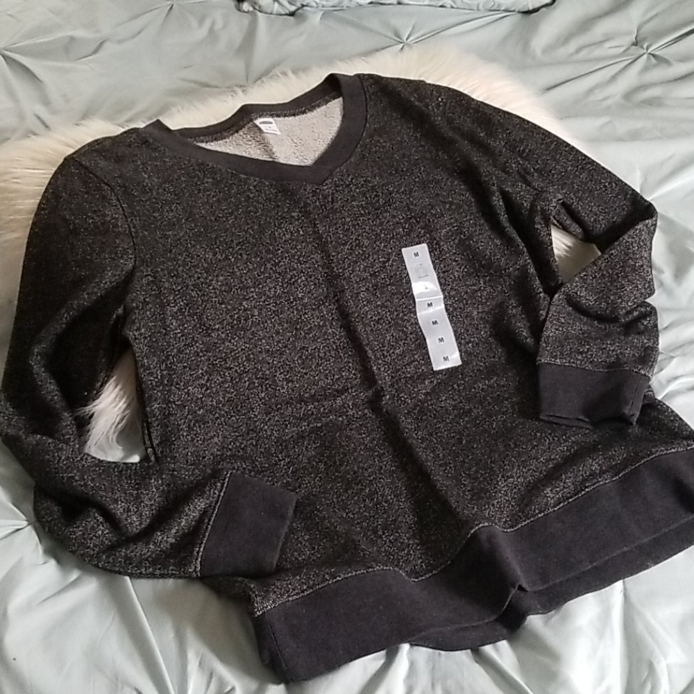Old Navy sweat shirt